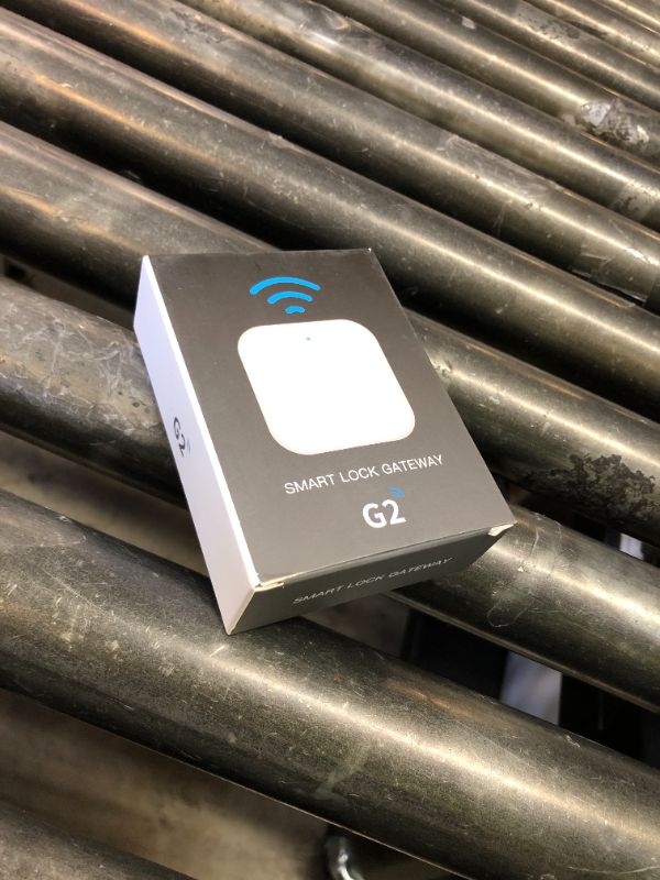 Photo 1 of Veise G2 Gateway, Smart Deadbolt WiFi Gateway, Remote Control, Compatible with DD Lock APP and TT Lock APP Remote Control