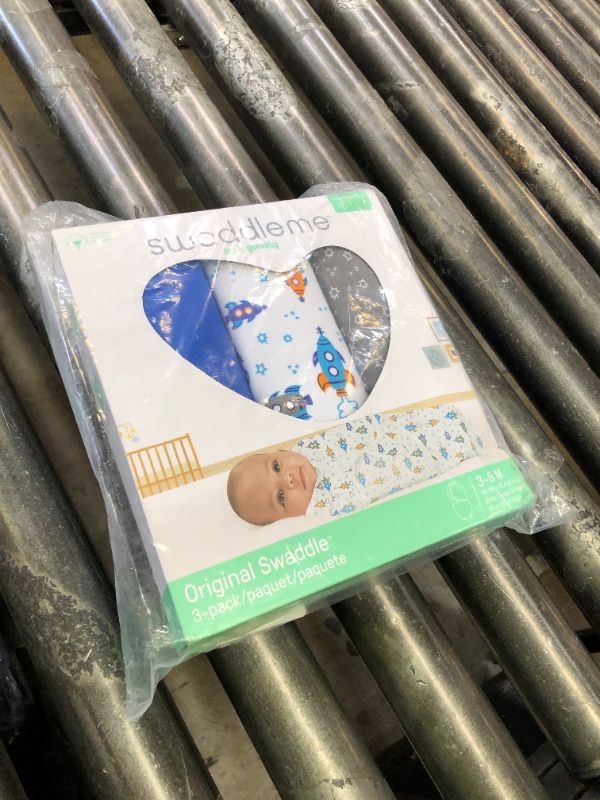 Photo 1 of SwaddleMe by Ingenuity Original Swaddle, 100% Cotton, Improves Sleep & Calms Startle Reflex, 3-6 Months, 1.0 TOG, 3-Pack, Baby Swaddle Blanket - Superstar