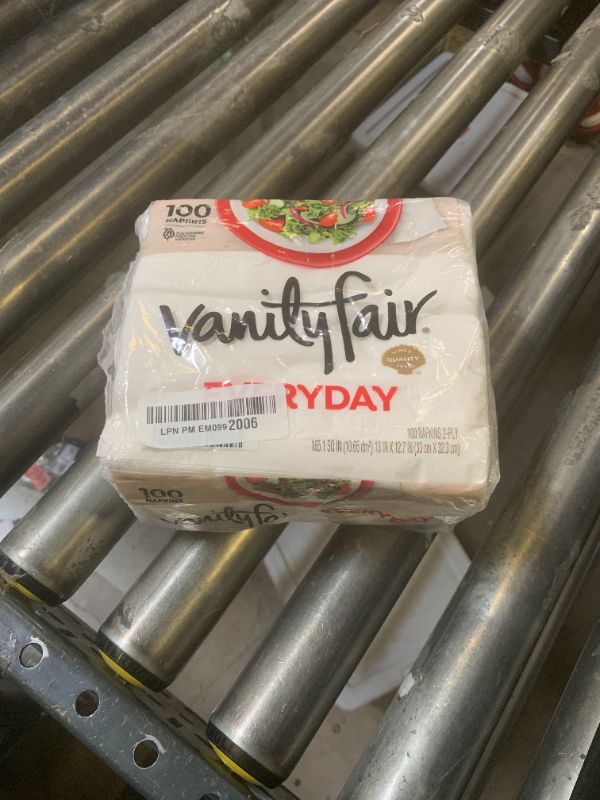 Photo 1 of Vanity Fair Everyday Paper Napkins, 100 Count, Disposable Napkins Made Soft And Smooth For Everyday Meals