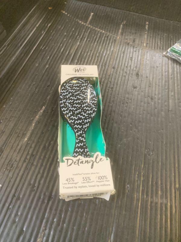 Photo 1 of Wet Brush Original Detangler Hair Brush, Hipster Squiggle, Ultra-Soft IntelliFlex Bristles, Detangling Bristles Glide Through Tangles (Wet & Dry Hair), Women & Men