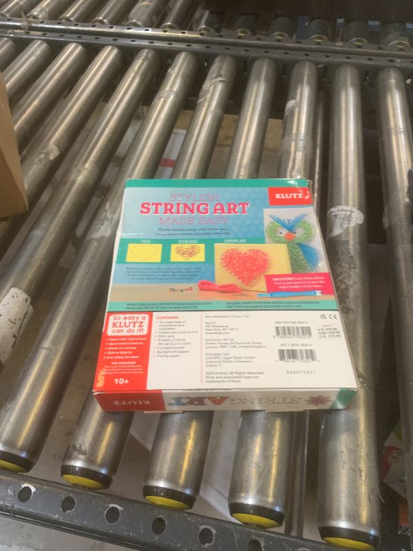Photo 1 of Klutz String Art Book Kit