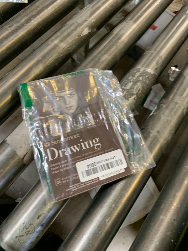 Photo 1 of Strathmore (400-1 400 Series Drawing Pad, Medium Surface, 4"x6", 24 Sheets
