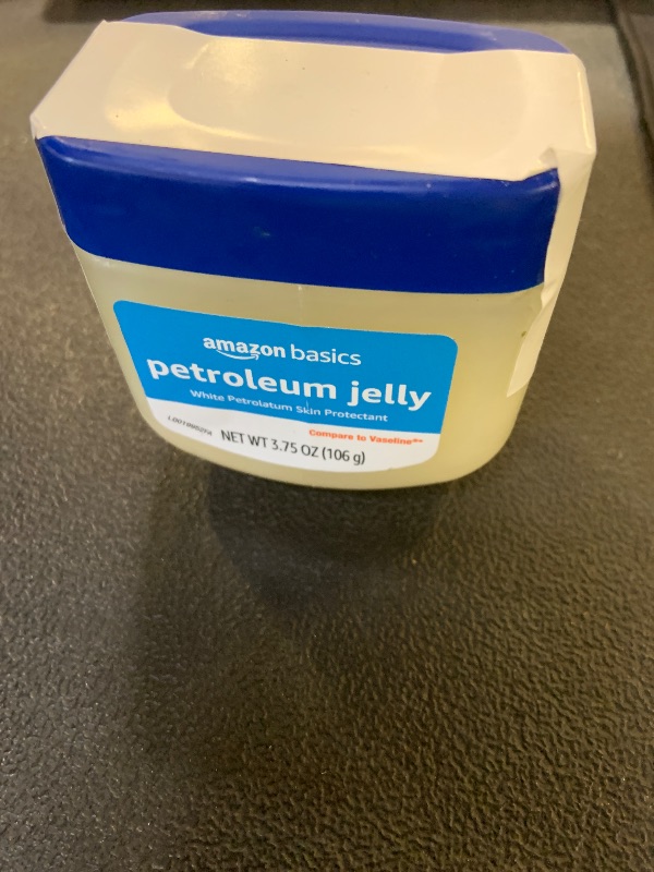 Photo 1 of Amazon Basics Petroleum Jelly White Petrolatum Skin Protectant, Unscented, 3.75 oz, 1-Pack, (Previously Solimo)