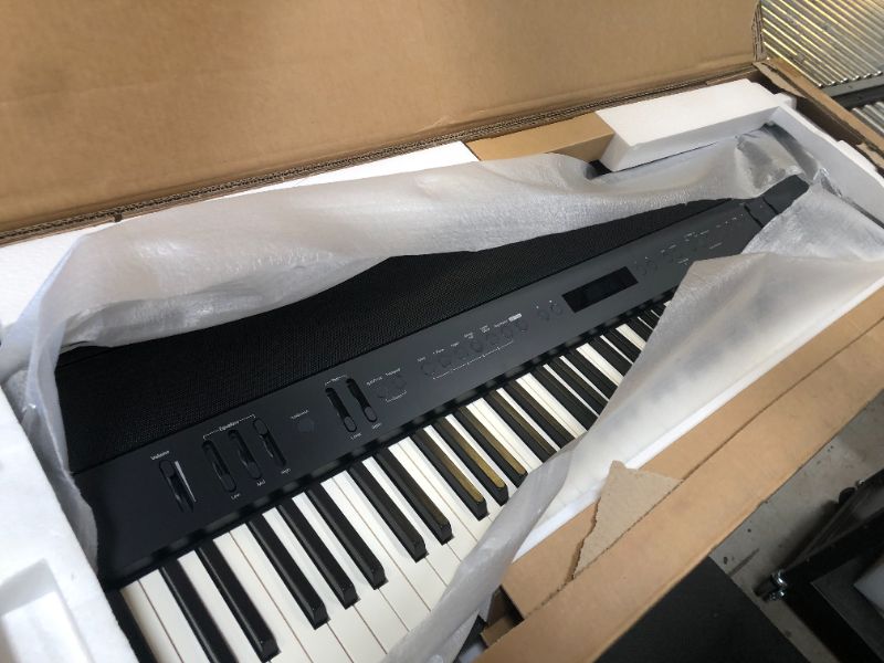 Photo 1 of Roland, 88-Key FP-90X Portable Digital Piano with Premium Features and Built-in Powerful Amplifier and Stereo Speakers (FP-90X-BK)
