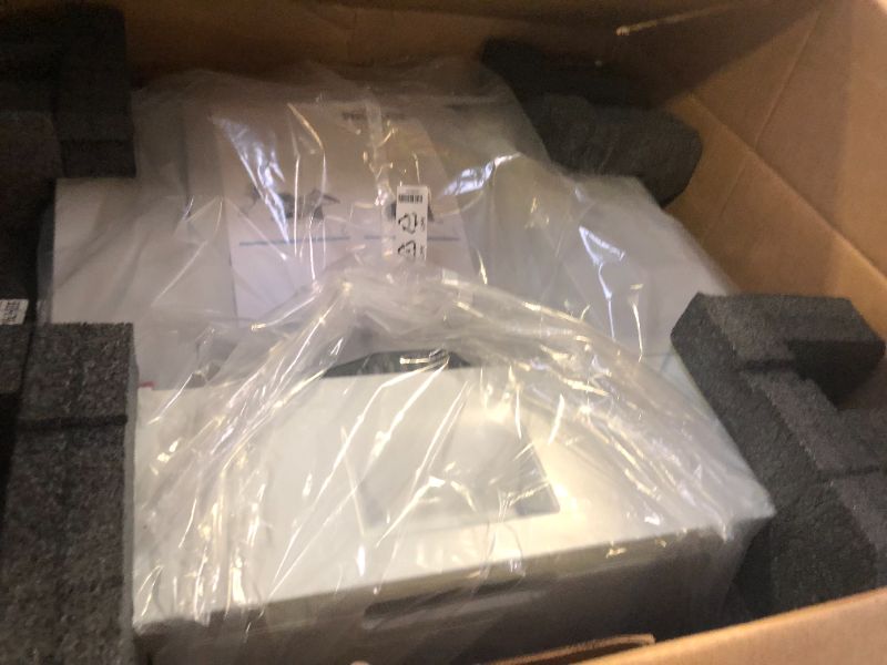 Photo 1 of HP Color LaserJet Professional CP5225n (CE711A)