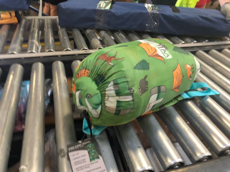 Photo 1 of kids sleeping bag 