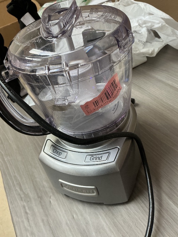 Photo 1 of SEE NOTES PICTURES Cuisinart CH-4DC Elite Collection 4-Cup Chopper/Grinder, Die Cast