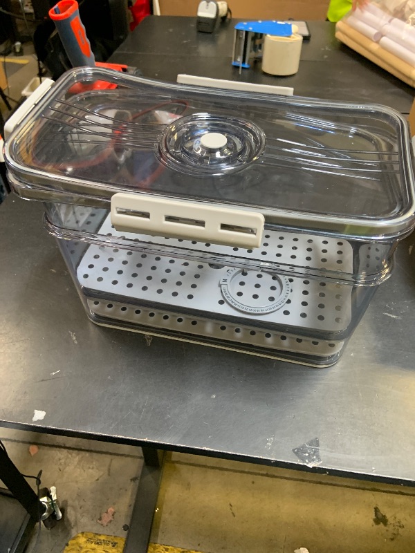 Photo 1 of 2 PCK AIRTIGHT BREAD STORAGE CONTAINER 