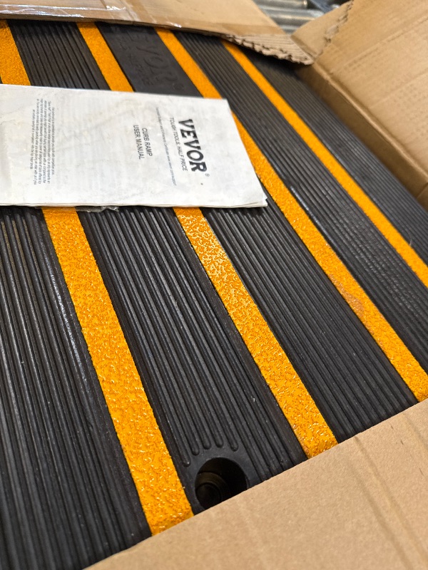 Photo 1 of VEVOR Rubber Curb Ramp for Driveway
