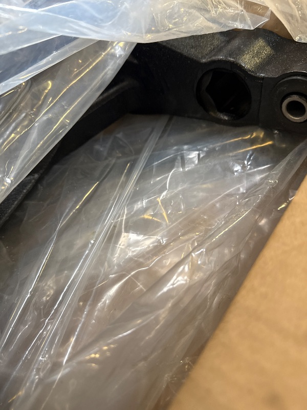 Photo 1 of KUIPERAUTO 2PCS Front Lower Control Arm Suspension Kits Compatible with 1999-2006 Chevy Avalanche Silverado Tahoe GMC Yukon Sierra Compatible with 2002-2006 Cadillac Escalade
