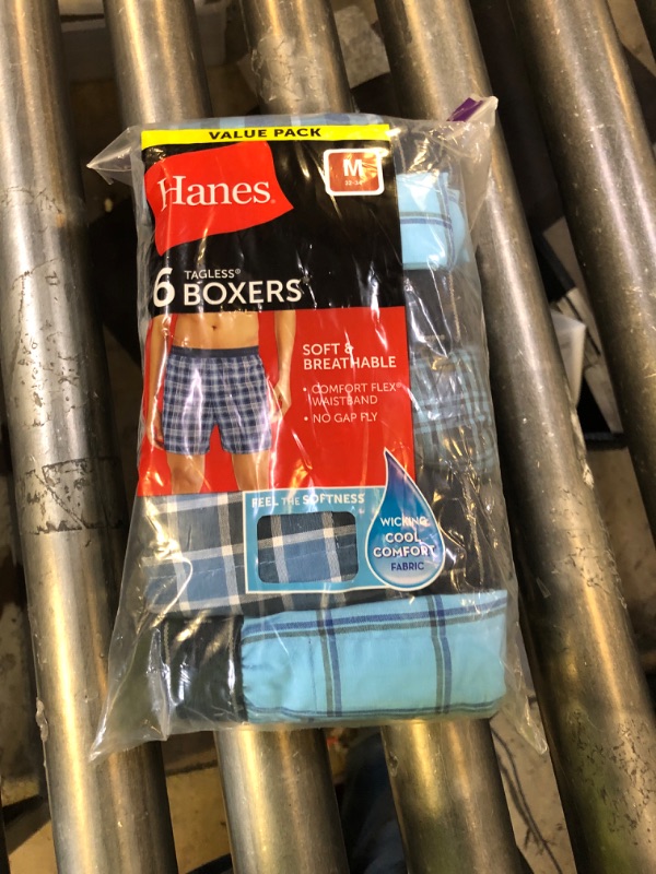 Photo 1 of Hanes Men Hanes Men's Tagless Boxers with Exposed Waistband, Assorted Multi-Packs and Colors, Medium