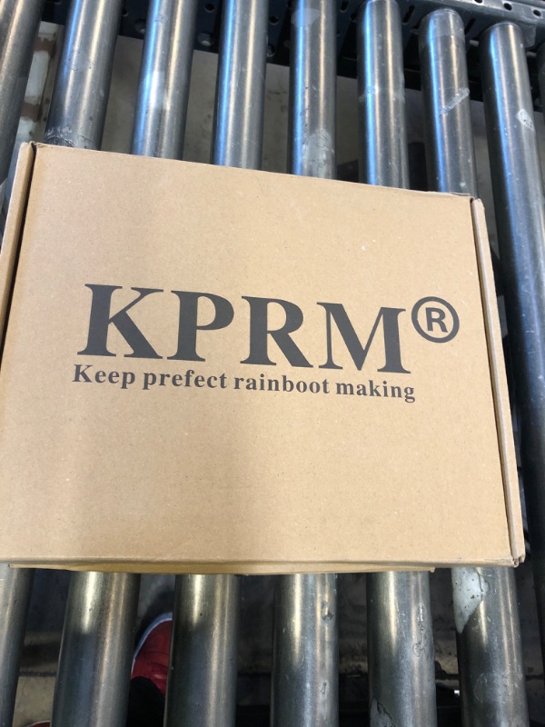 Photo 1 of Kprm Men's Deck Boots Waterproof Ankle Rubber Rain Boots High-Performance Saltwater Fishing Booties Size 9 Black