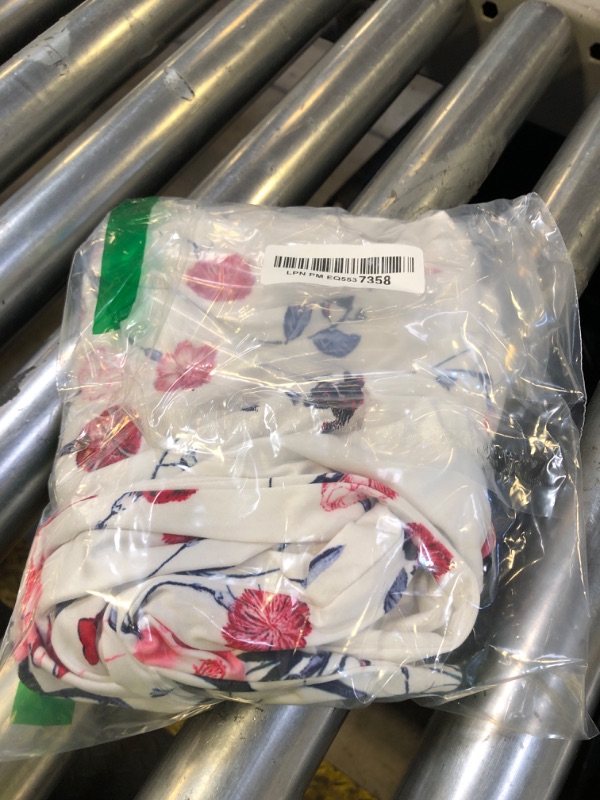Photo 1 of ONLYSHE Summer Short Sleeve T Shirt for Women Loose Tops V Neck Casual White Blouse Flower Print L