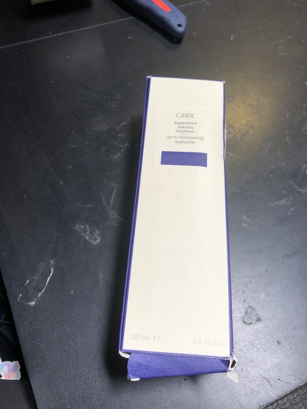 Photo 1 of ORIBE Supershine Hydrating Conditioner