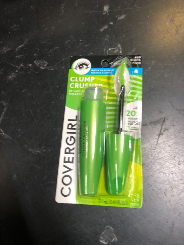 Photo 1 of COVERGIRL - Clump Crusher by Lash Blast Mascara, 20X More Volume, Double Sided Brush, Long-Lasting Wear, 100% Cruelty-Free
