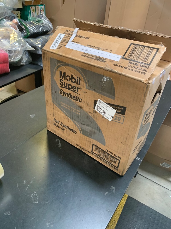 Photo 1 of Air Operated Double Diaphragm Pump 1/2 inch Inlet/Outlet Pneumatic Waste Oil Transfer Pump for Chemical QBK-15P 9 GPM Dual Diaphram Polypropylene Nitrile Rubber by Stainless Steel Iron 120 PSI