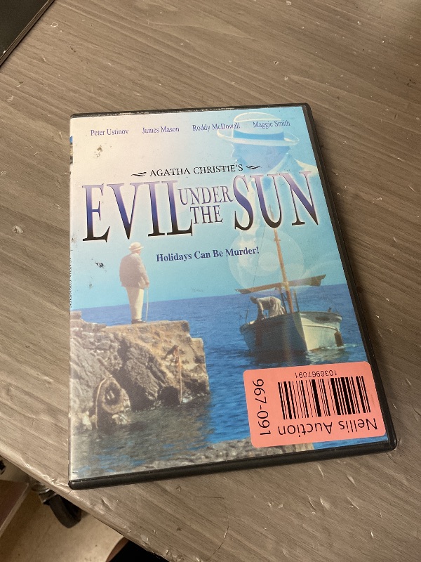Photo 1 of Evil Under the Sun [DVD]