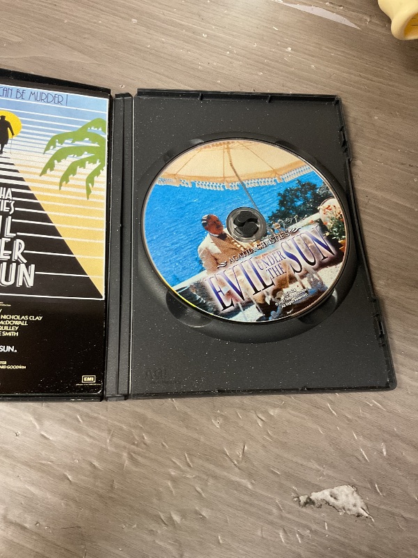 Photo 1 of Evil Under the Sun [DVD]