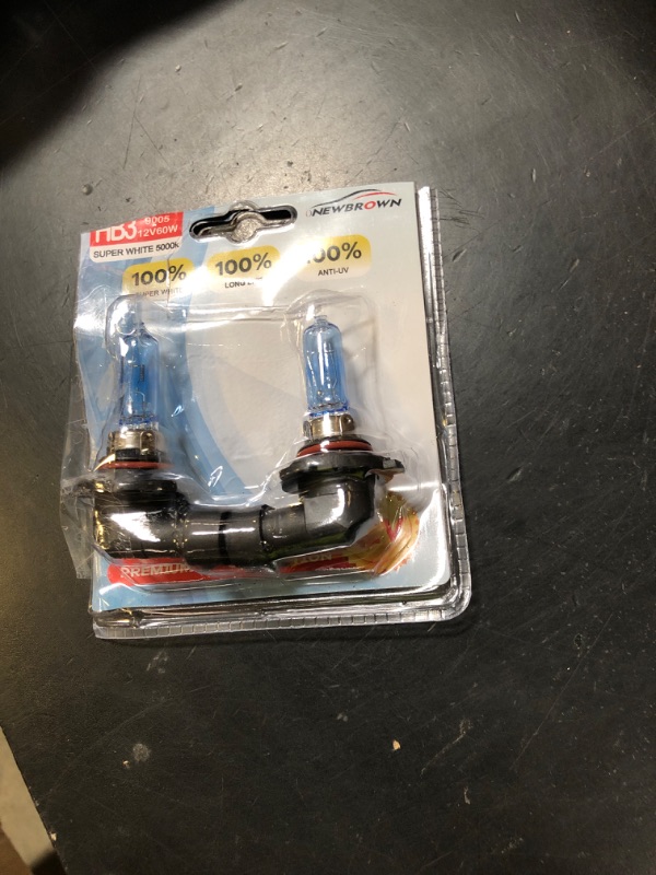 Photo 1 of NEWBROWN 9005 Headlight Bulbs HB3 9005 Halogen Bulb 5000K Super White Light Long Life Replacement P20D 12V/60W (9005/HB3, 2 Pack)