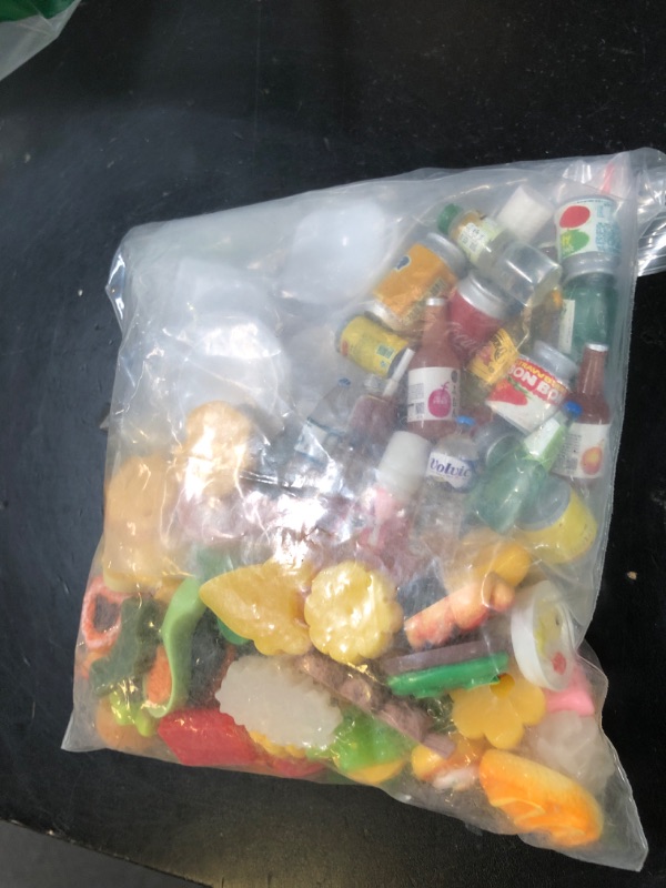 Photo 1 of 150Pieces Miniature Food Drink Bottles Soda Pop Cans Pretend Play Kitchen Game Party Accessories Toy Hamburger Cake Ice Cream Tableware for 1/12 Doll House