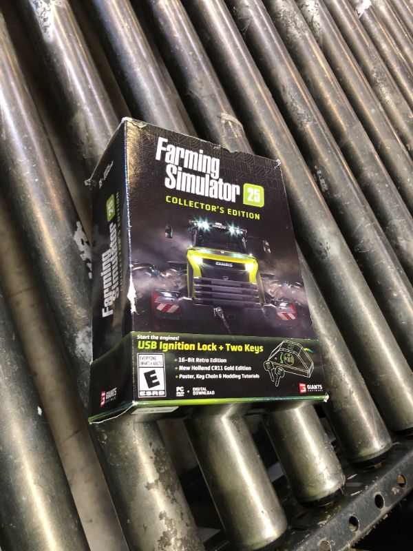 Photo 1 of Farming Simulator 25 Collector's Edition - PC