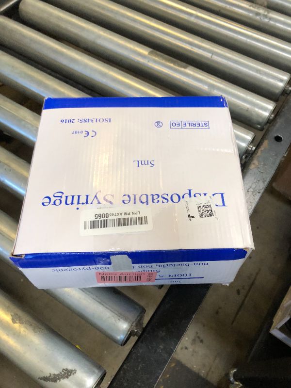 Photo 1 of 100 Pack Disposable 5ml/cc Lab Syringes with 22Ga 1.25 Inch Needle Luer Lock, Individually Sealed Packed