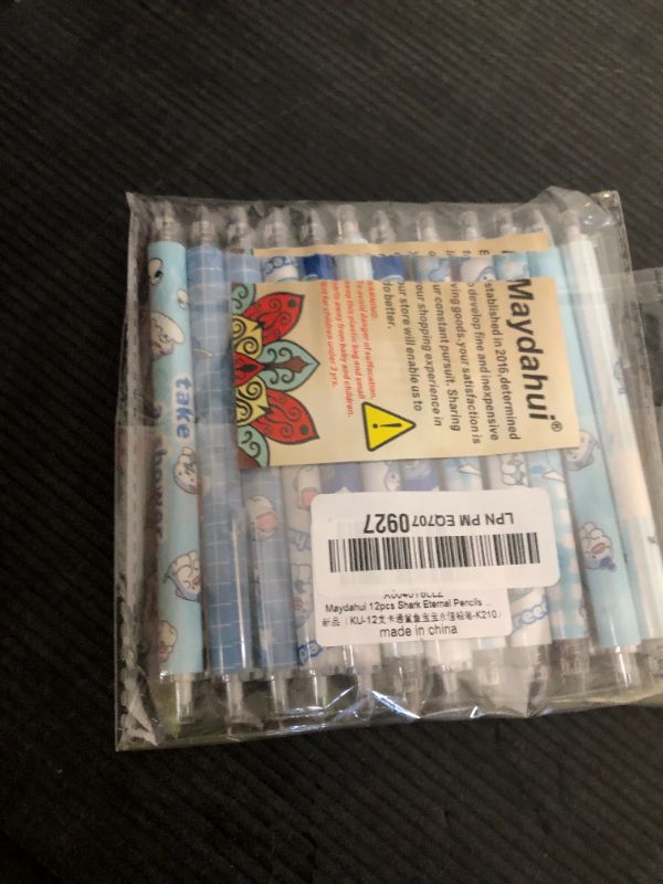 Photo 1 of Maydahui 12 Pcs Cartoon Baby Shark Eternal Inkless Pencils HB 0.5 mm for School Students, Teachers, Office Supplies