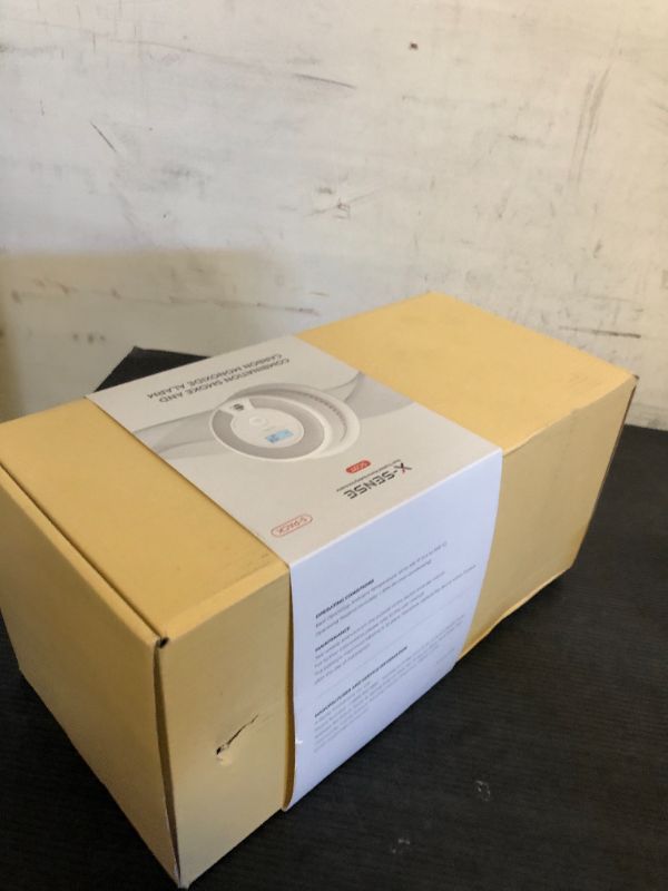 Photo 1 of X-Sense 10-Year Battery Combination Smoke Carbon Monoxide Alarm Detector with Large LCD Display, Standalone Model, 5-Pack