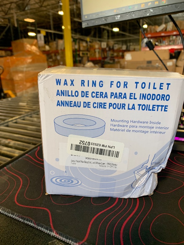 Photo 1 of boeemi Extra Thick Wax Ring Toilet,with Flange and Bolts for Reinstallation of the Toilet, Fits 3-inch or 4-inch Waste Lines(2 PCS)