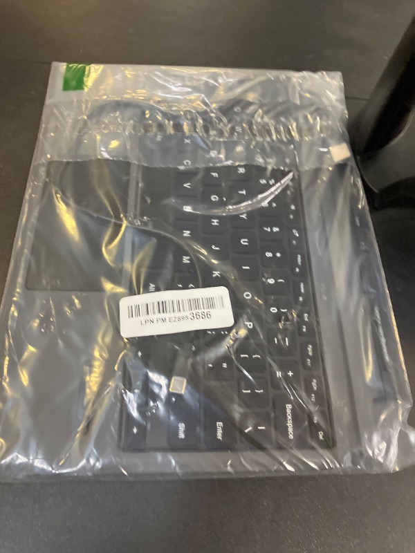 Photo 1 of Qulose Surface Pro 7 Keyboard, Bluetooth Keyboard with Precision Trackpad for Microsoft Surface Pro 7 Plus/Pro 7 / Pro 6 / Pro 5 / Pro 4 / Pro 3, Bluetooth 5.1, Ergonomic, Rechargeable Battery