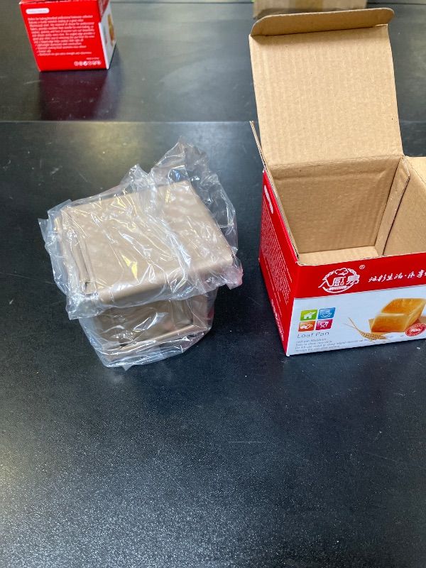 Photo 1 of LOAF PAN 