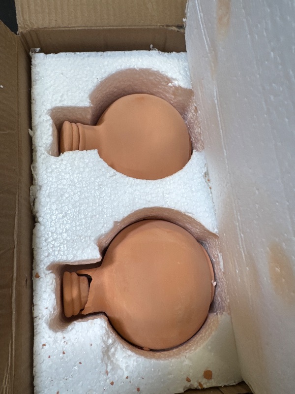 Photo 1 of 2pcs 5in Ollas Clay Watering Pot with lid Terra Cotta Clay Irrigation Plant Watering Globes with Top Storage Pool Plant Corms for Irrigating Flower Pots for Plant Enthusiasts Plant Self-Watering