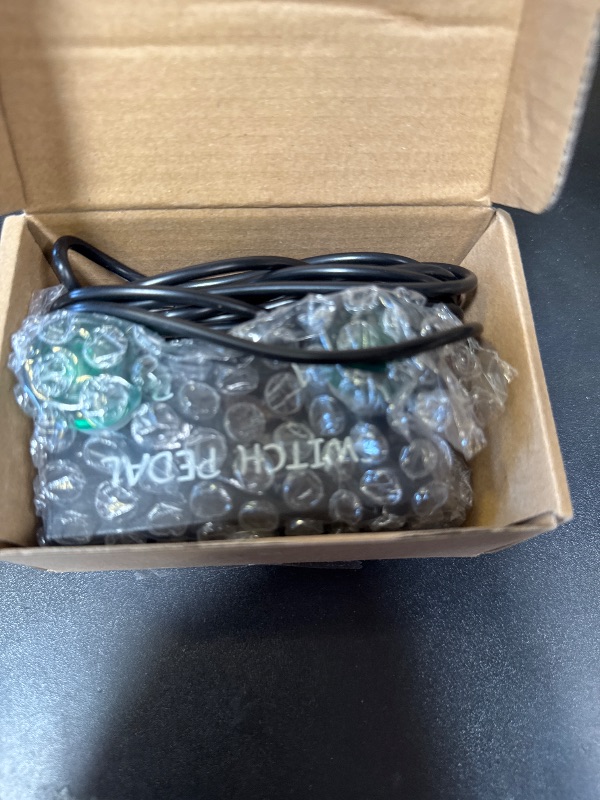 Photo 1 of Yueyinpu Dual Switch Pedal for Guitar Effect Pedal With TRS Cable (Latch Dual Switch)