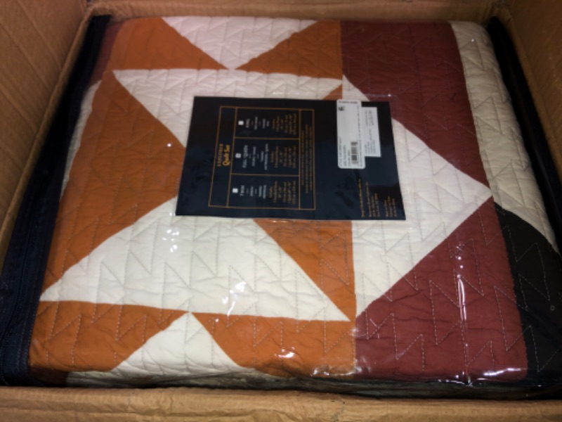 Photo 1 of PENDLETON 29271 Explorer Full-Queen Quilt Bedspread Set Soft Cotton Pieced Bed Cover Rustic Machine Washable Luxury Coverlet Sets Cozy Lightweight Quilt and Pillow Shams Set, Full/Queen, Grey