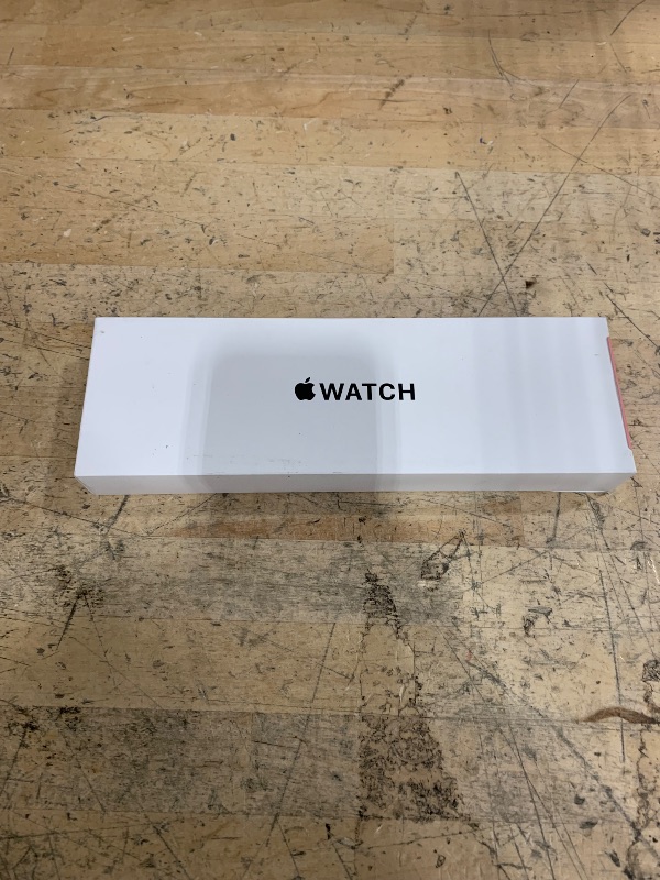 Photo 3 of Apple Watch SE (2nd Gen) [GPS 40mm] Smartwatch with Starlight Aluminium Case with Starlight Sport Band S/M. Fitness and Sleep Trackers, Crash Detection, Heart Rate Monitor, Retina Display (FACTORY SEALED)