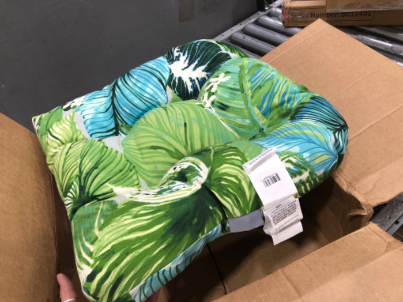 Photo 1 of ***NOT A 2 PIECE SET - ONLY 1***
Pillow Perfect Outdoor/Indoor Tufted Seat Cushions (Round Back), 19" x 19", Green Lush Leaf Jungle 2 Count