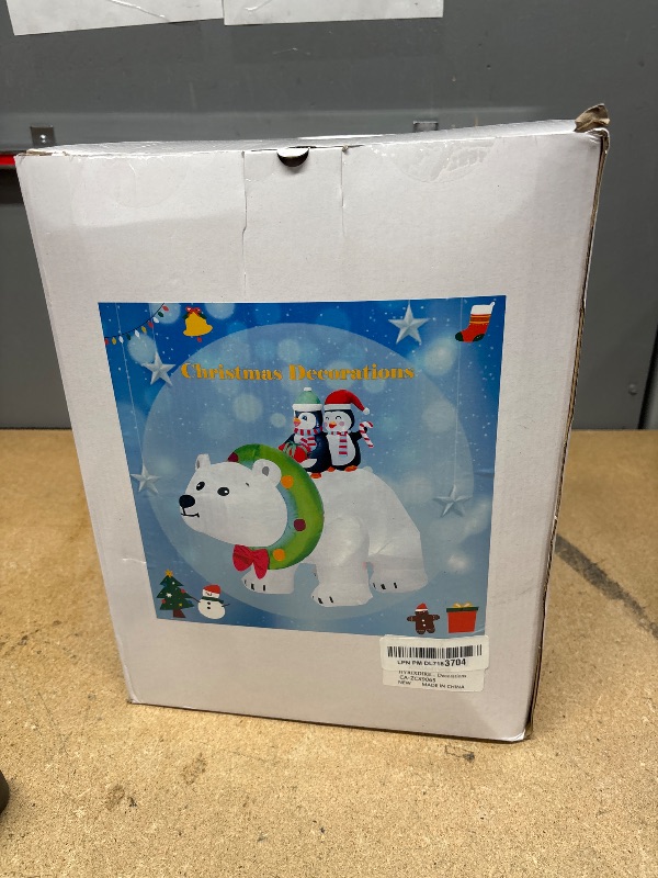 Photo 1 of HYRIXDIRECT 8FT Giant Christmas Inflatable Polar Bear Decorations Outdoor Christmas Inflatables with Led Lights for Holiday Yard Decor Christmas Xmas Indoor Outdoor Yard Decorations