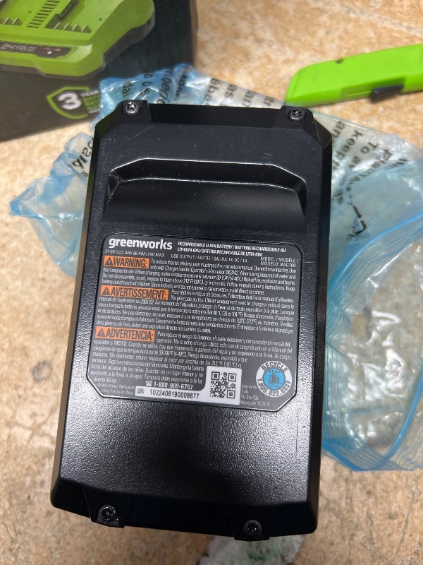 Photo 4 of *ONLY 1 BATTERY* Greenworks 24V 4.0Ah USB Battery Starter Kit + Dual Port Rapid Charger (Genuine Greenworks Parts)