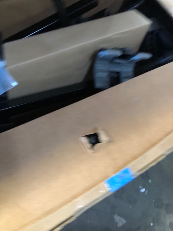 Photo 1 of PRE OPENED ITEM
Saris Freedom 4 Tray-Style Hitch Bike Rack - Carries All Bicycle Types, Foot-Operated Tilt Pedal, Protective Cuscino Pads, Fits Up to 4 Bikes, E-Bike Friendly