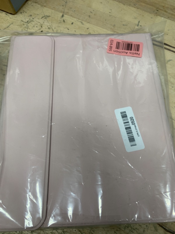 Photo 1 of BQSS Keyboard Case for iPad Pro 12.9 inch 2022-6th / 2021-5th / 2020-4th / 2018-3rd Generation–Slim Keyboard Cover with Touchpad? Detachable Backlit Keyboard Smart Connector-with Pencil Holder? Pink? (item is dirty and has been used)
