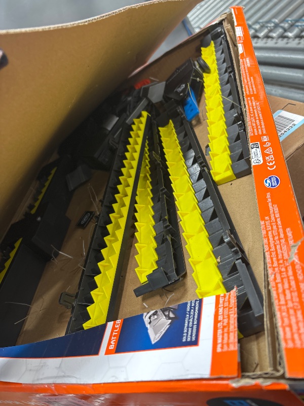 Photo 1 of HEX BOTS BattleBots Arena MAX, Remote Control Robot Toys for Kids with Over 30 Pieces, Toys for Boys & Girls Ages 8 & Up, Batteries Included