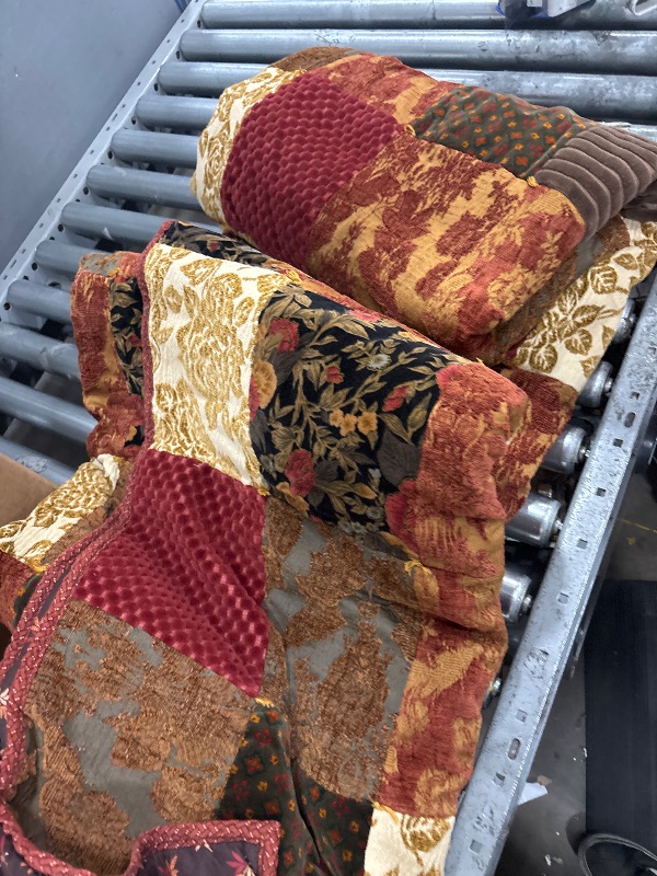 Photo 1 of  Vintage Patchwork Quilt Throw Blanket Bedspread Coverlet Bed Cover