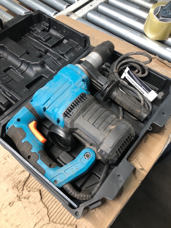 Photo 1 of **NON REFUNDABLE**(FOR PARTS ONLY)
CUBEWAY 1-1/4 Inch SDS-Plus Rotary Hammer Drill with 4 Function, Vibration Control and Safety Clutch, 14 Amps 5J Heavy Duty Demolition Hammer for Concrete, Brickwork, Steel, Wood with Storage Case
