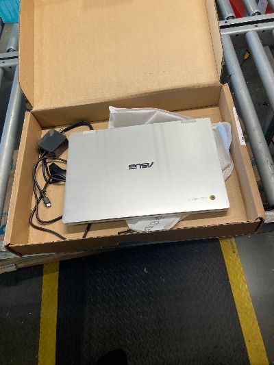 Photo 2 of ***item locked, need unlocking service to operate this item*** ASUS Chromebook CX1, 14" FHD, Intel® Celeron N4500 Processor, 64GB Storage, 4GB RAM, ChromeOS, Transparent Silver, CX1400CKA-AS44F