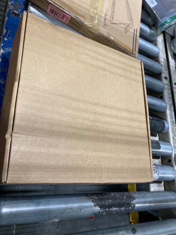 Photo 1 of Umigy 100 Pcs 10 Inch 3 Compartments Divided Plastic Plates Bulk Colorful Disposable Heavy Duty Round Dinnerware for Valentine's Day Wedding Birthday Party(White)