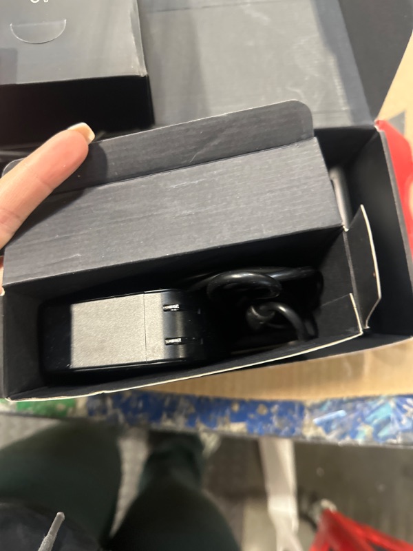 Photo 1 of Thunderbolt 4 Dock, PULWTOP Thunderbolt 4 Hub with Dual Monitor 8K/4K Display, Laptop Docking Station with 40Gb/s, HDMI 2.1, SD/TF4.0, 2.5GbE, 3xUSB for Windows & Mac M4/Pro/Max, Thunderbolt Certified