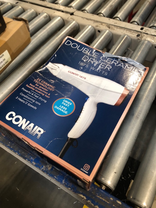 Photo 2 of ***Dirty, need clean. Tested***Conair Double Ceramic Hair Dryer