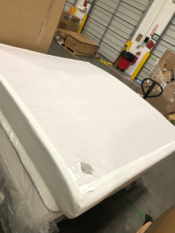 Photo 1 of ZINUS 8 Inch Green Tea Memory Foam Mattress [New Version], King, Fiberglass free, Medium Firm Feel, Zoned Pressure Relief, Certified Safe Foams & Fabric, Mattress in A Box