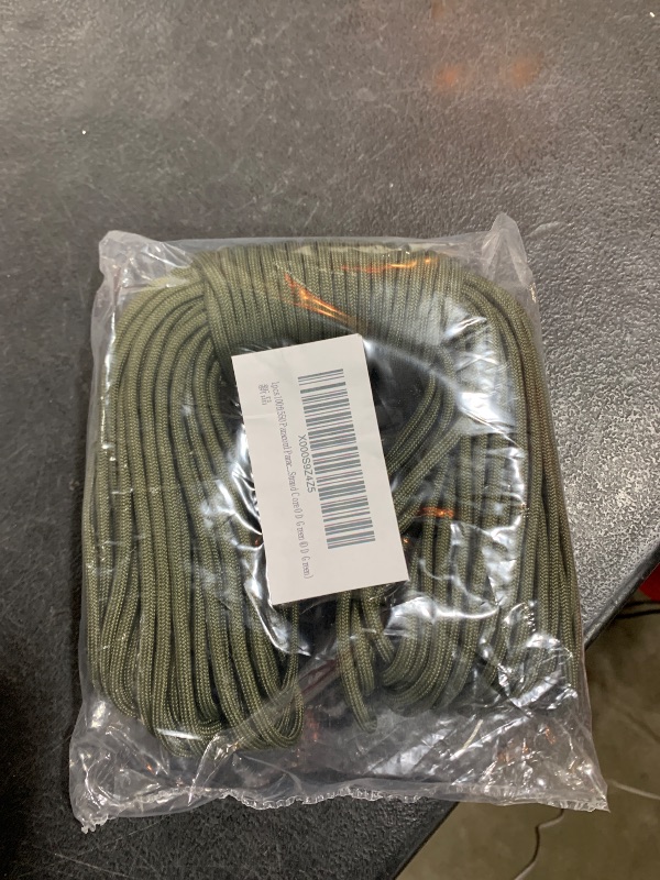 Photo 1 of 1pcs 100ft 550 Paracord Parachute Cord Lanyard Mil Spec Type III 7 Strand Core OD Green(OD Green)