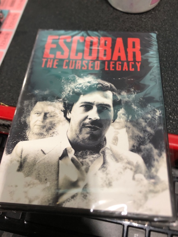 Photo 2 of Escobar - The Cursed Legacy [DVD]